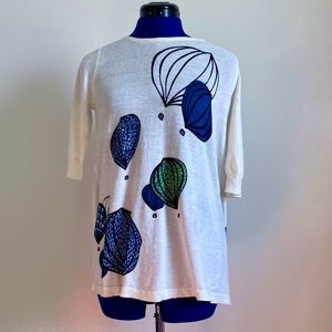 Portrait of a Flower Hot Air Balloon Top - Size: M